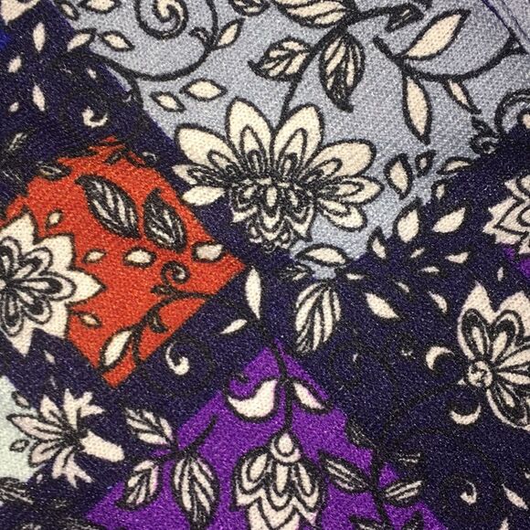🦃⭐️LuLaRoe “Sarah” Long Cardigan W/ Pockets sz.  S🦃⭐️ - Picture 6 of 8